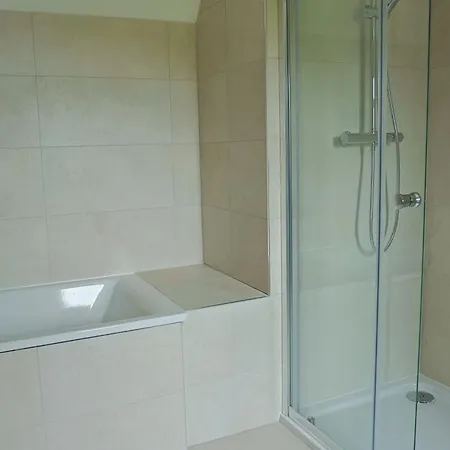 2br Meadow View House Close To Donegal Golf Club *